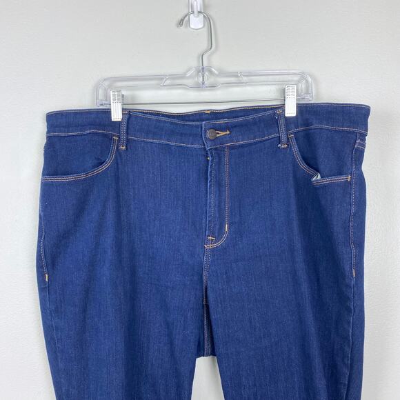 Old Navy High-Waisted Wow‎ Flare Jeans Dark Wash Classic Flare Boho Size 20 - Picture 3 of 10
